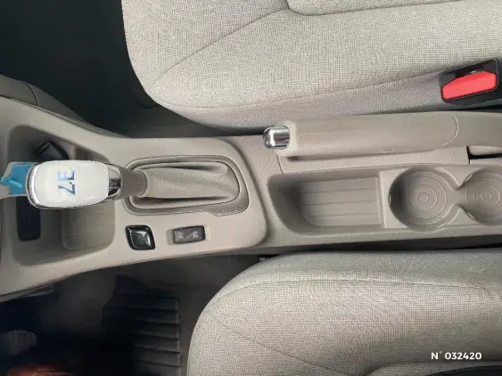RENAULT ZOE - voiture d'occasion - Photo 31