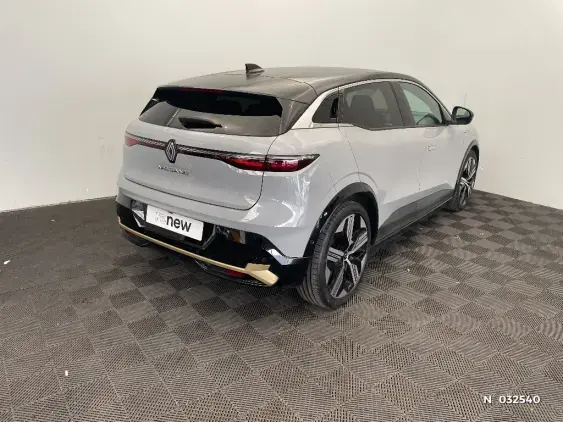 RENAULT MEGANE V - voiture d'occasion - Photo 4