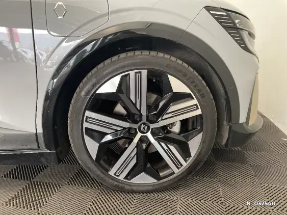 RENAULT MEGANE V - voiture d'occasion - Photo 8