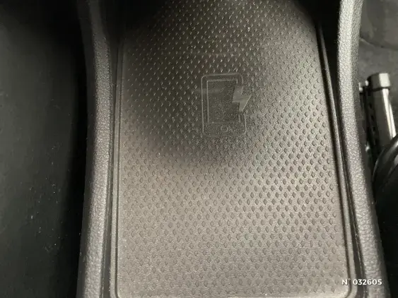 RENAULT ZOE - voiture d'occasion - Photo 29