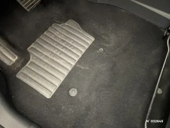 RENAULT ZOE - voiture d'occasion - Photo 32