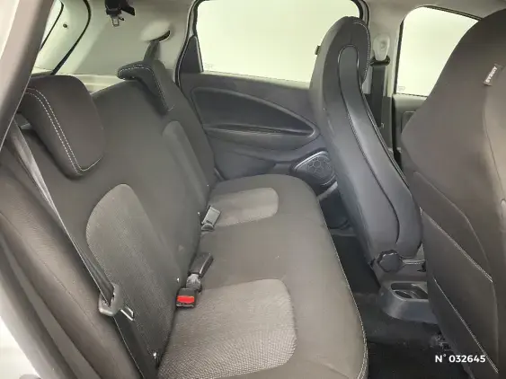 RENAULT ZOE - voiture d'occasion - Photo 11