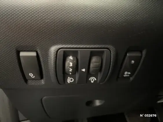 RENAULT ZOE - voiture d'occasion - Photo 15