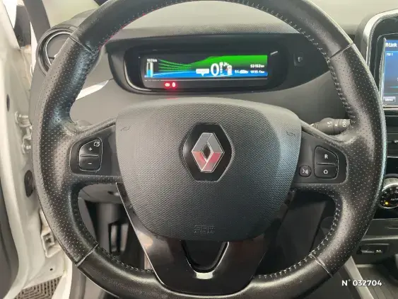 RENAULT ZOE - voiture d'occasion - Photo 25
