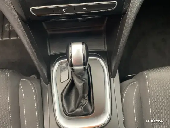 RENAULT MEGANE IV - voiture d'occasion - Photo 26