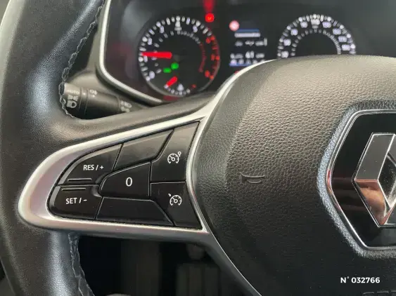 RENAULT CLIO V - voiture d'occasion - Photo 29