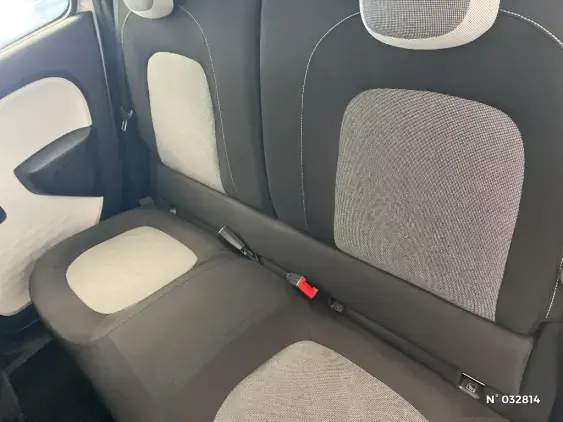 RENAULT TWINGO ELECTRIQUE III - voiture d'occasion - Photo 11