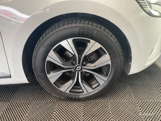 RENAULT CLIO V - voiture d'occasion - Photo 8