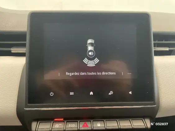 RENAULT CLIO V - voiture d'occasion - Photo 14