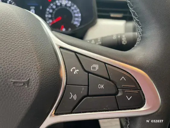 RENAULT CLIO V - voiture d'occasion - Photo 26