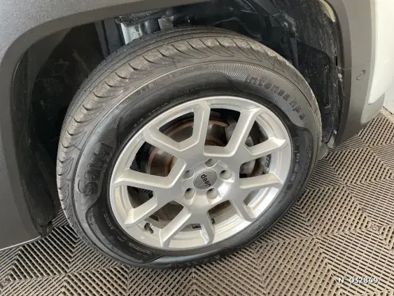 JEEP RENEGADE - voiture d'occasion - Photo 8