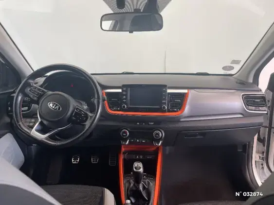 KIA STONIC - voiture d'occasion - Photo 9