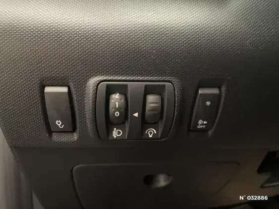 RENAULT ZOE - voiture d'occasion - Photo 15