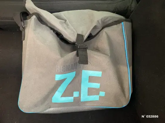 RENAULT ZOE - voiture d'occasion - Photo 25