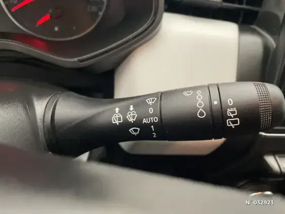 RENAULT CLIO V - voiture d'occasion - Photo 29