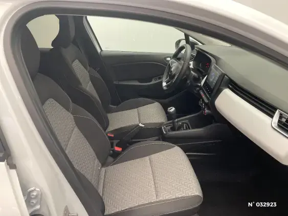 RENAULT CLIO V - voiture d'occasion - Photo 10