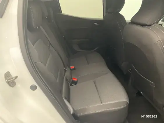 RENAULT CLIO V - voiture d'occasion - Photo 11