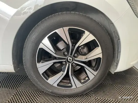 RENAULT CLIO V - voiture d'occasion - Photo 8