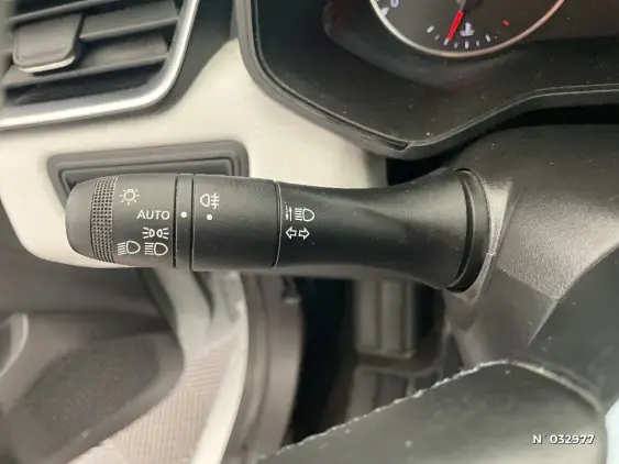 RENAULT CLIO V - voiture d'occasion - Photo 28