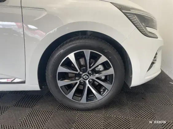 RENAULT CLIO V - voiture d'occasion - Photo 8