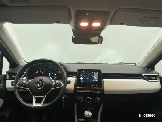 RENAULT CLIO V - voiture d'occasion - Photo 8