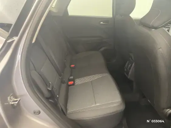 RENAULT CAPTUR II - voiture d'occasion - Photo 11