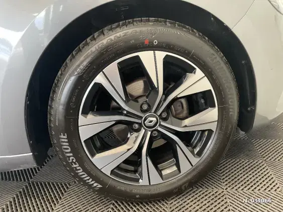 RENAULT CLIO V - voiture d'occasion - Photo 8