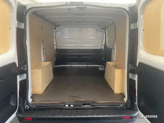 RENAULT TRAFIC FG III - voiture d'occasion - Photo 7