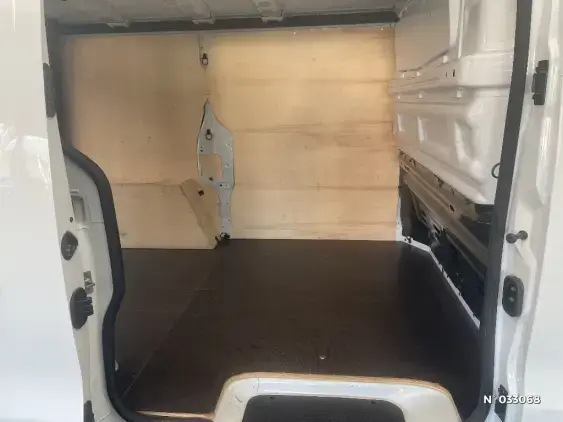 RENAULT TRAFIC FG III - voiture d'occasion - Photo 11