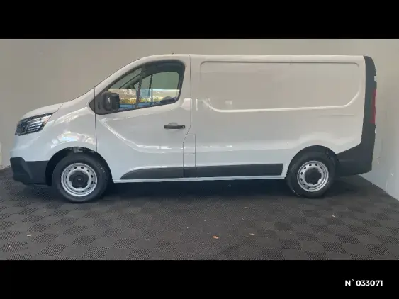 RENAULT TRAFIC FG III - voiture d'occasion - Photo 2