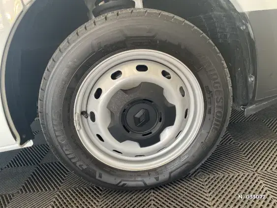 RENAULT TRAFIC FG III - voiture d'occasion - Photo 8