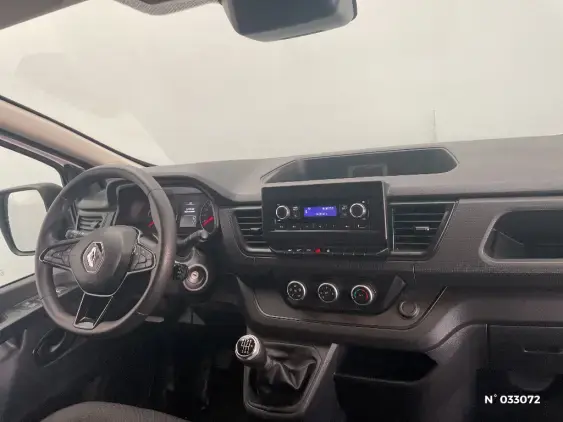 RENAULT TRAFIC FG III - voiture d'occasion - Photo 9