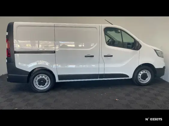 RENAULT TRAFIC FG III - voiture d'occasion - Photo 5