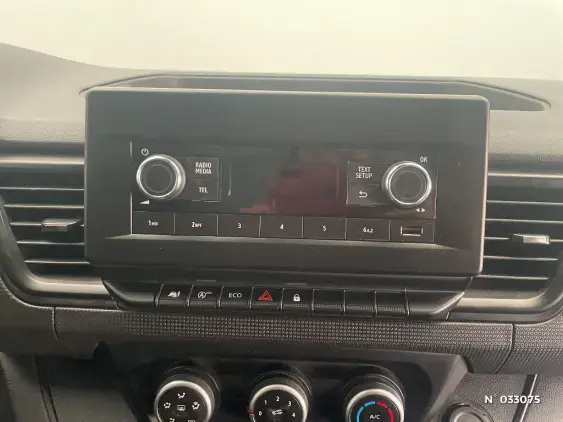 RENAULT TRAFIC FG III - voiture d'occasion - Photo 13