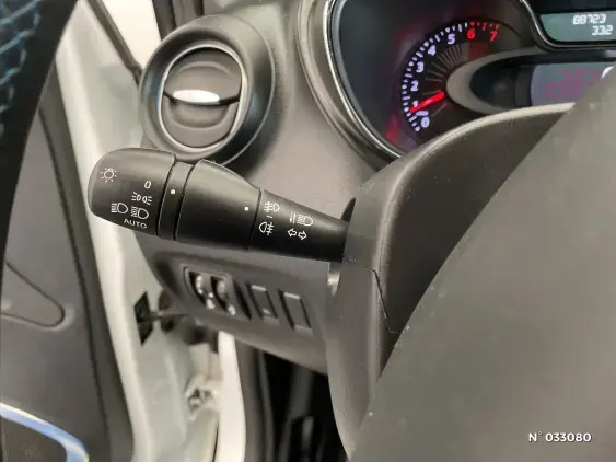 RENAULT CAPTUR - voiture d'occasion - Photo 31