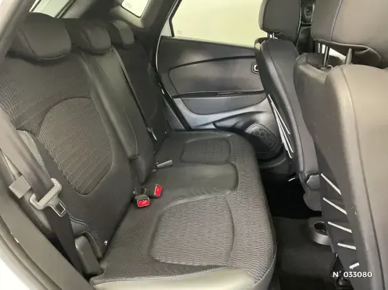 RENAULT CAPTUR - voiture d'occasion - Photo 11