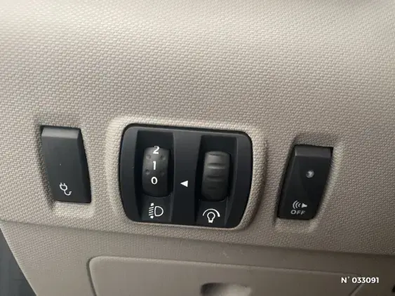 RENAULT ZOE - voiture d'occasion - Photo 14