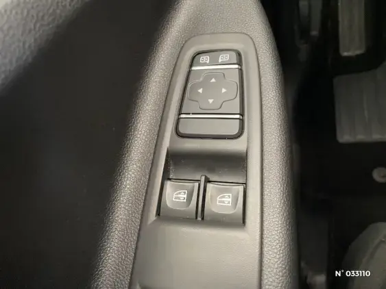 RENAULT ZOE - voiture d'occasion - Photo 26