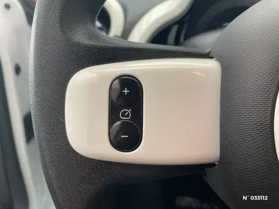 RENAULT TWINGO ELECTRIQUE III - voiture d'occasion - Photo 29