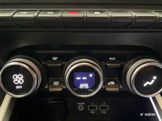 RENAULT CLIO V - voiture d'occasion - Photo 25