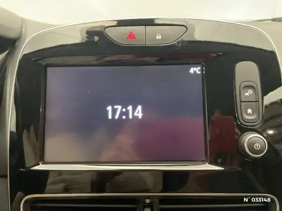 RENAULT CLIO IV - voiture d'occasion - Photo 13