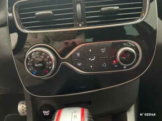 RENAULT CLIO IV - voiture d'occasion - Photo 26