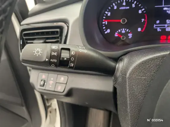 KIA RIO IV - voiture d'occasion - Photo 28
