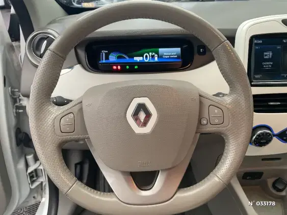 RENAULT ZOE - voiture d'occasion - Photo 26