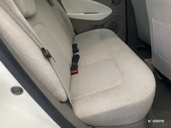 RENAULT ZOE - voiture d'occasion - Photo 11