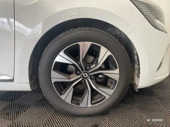 RENAULT CLIO V - voiture d'occasion - Photo 8