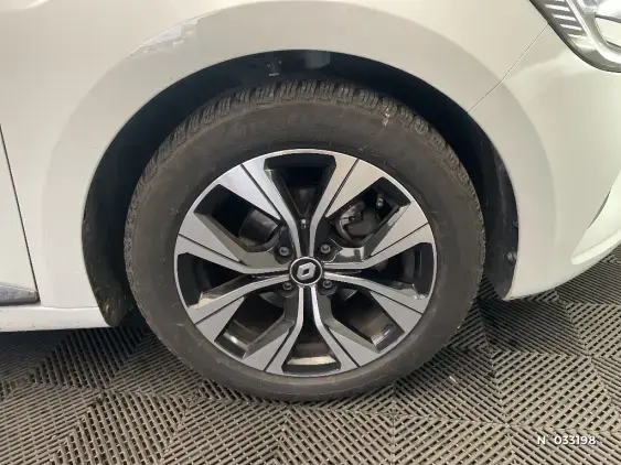 RENAULT CLIO V - voiture d'occasion - Photo 8