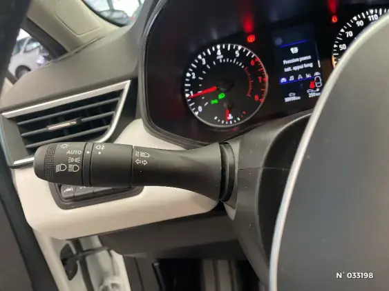 RENAULT CLIO V - voiture d'occasion - Photo 25