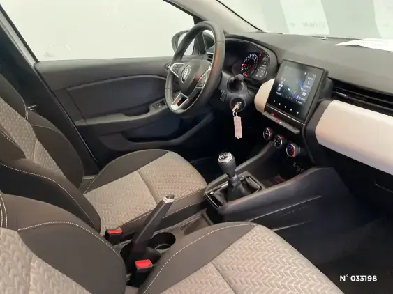 RENAULT CLIO V - voiture d'occasion - Photo 10