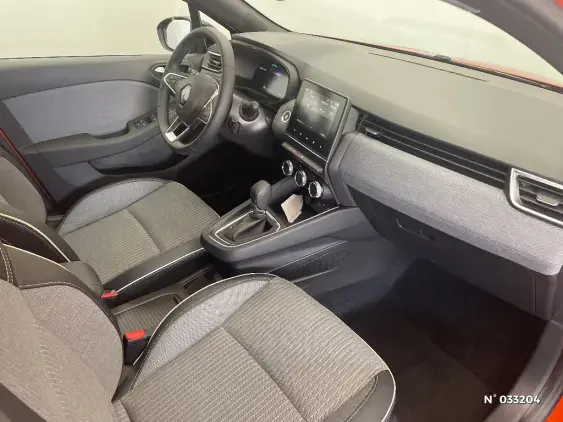 RENAULT CLIO V - voiture d'occasion - Photo 10